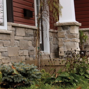 Choosing the right interior wall stone for the main entrance.