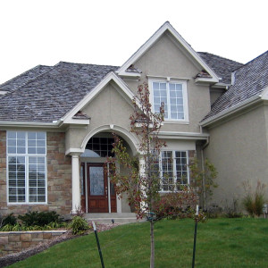 Creating an ancient Roman Villa look with stone cladding and stucco walls